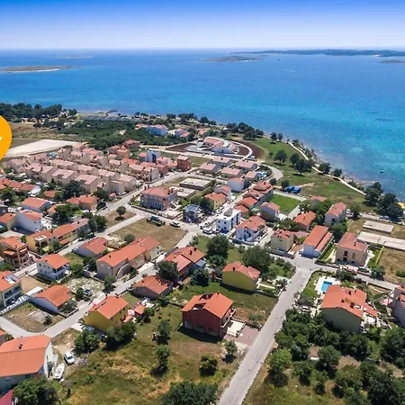 Διαμέρισμα House Mara *